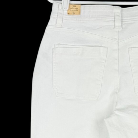 Democracy Women's Ab Technology Skyrise Booty Lift White Denim Pants Size 6 NWT - Picture 6 of 12